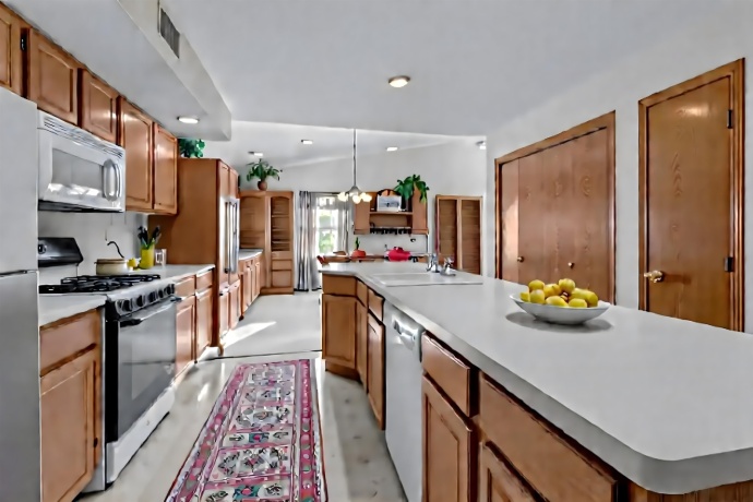 4148 B Packard, ROCKFORD, Illinois 61101, 2 Bedrooms Bedrooms, ,2 BathroomsBathrooms,Condominium,For Sale,Packard,202506191