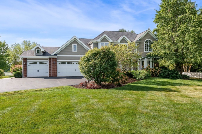 8551 Rote, ROCKFORD, Illinois 61107, 4 Bedrooms Bedrooms, ,3 BathroomsBathrooms,House,For Sale,Rote,202506194