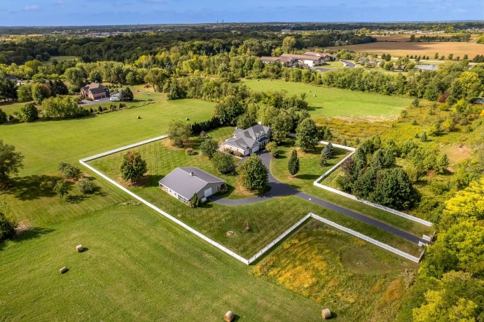 8551 Rote, ROCKFORD, Illinois 61107, 4 Bedrooms Bedrooms, ,3 BathroomsBathrooms,House,For Sale,Rote,202506194