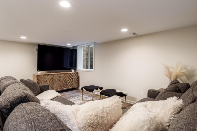 8551 Rote, ROCKFORD, Illinois 61107, 4 Bedrooms Bedrooms, ,3 BathroomsBathrooms,House,For Sale,Rote,202506194