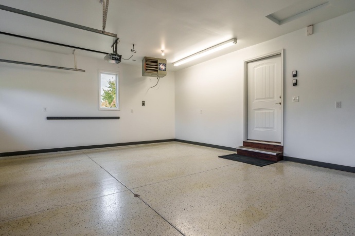 8551 Rote, ROCKFORD, Illinois 61107, 4 Bedrooms Bedrooms, ,3 BathroomsBathrooms,House,For Sale,Rote,202506194