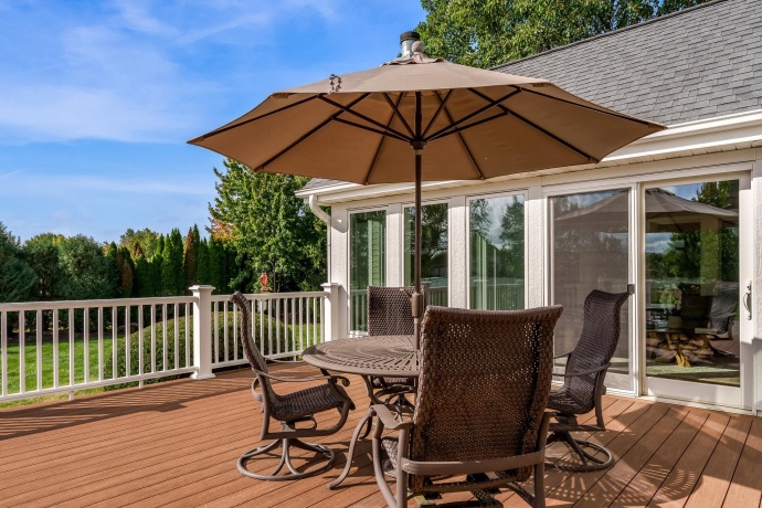 8551 Rote, ROCKFORD, Illinois 61107, 4 Bedrooms Bedrooms, ,3 BathroomsBathrooms,House,For Sale,Rote,202506194