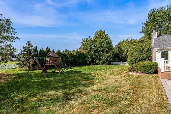 8551 Rote, ROCKFORD, Illinois 61107, 4 Bedrooms Bedrooms, ,3 BathroomsBathrooms,House,For Sale,Rote,202506194