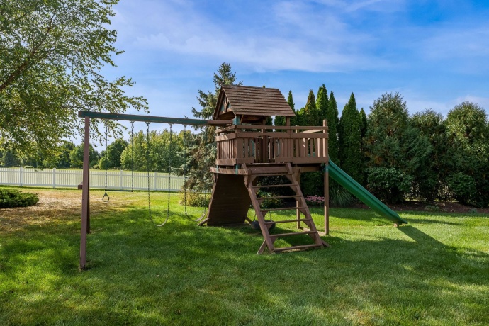 8551 Rote, ROCKFORD, Illinois 61107, 4 Bedrooms Bedrooms, ,3 BathroomsBathrooms,House,For Sale,Rote,202506194