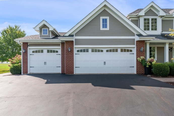 8551 Rote, ROCKFORD, Illinois 61107, 4 Bedrooms Bedrooms, ,3 BathroomsBathrooms,House,For Sale,Rote,202506194