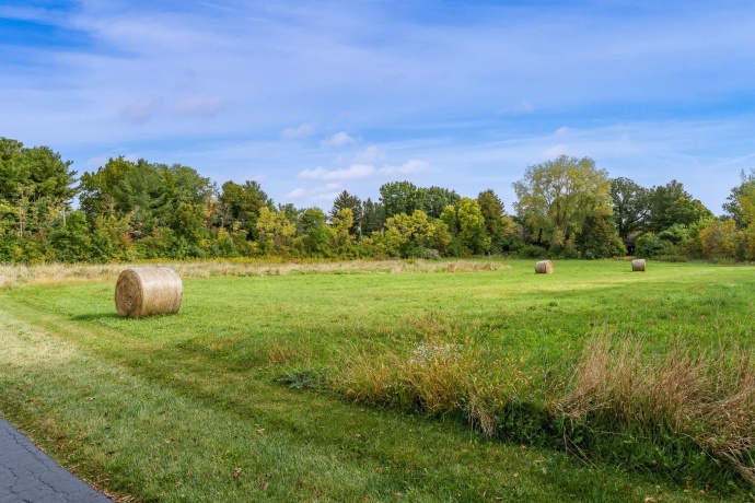 8551 Rote, ROCKFORD, Illinois 61107, 4 Bedrooms Bedrooms, ,3 BathroomsBathrooms,House,For Sale,Rote,202506194