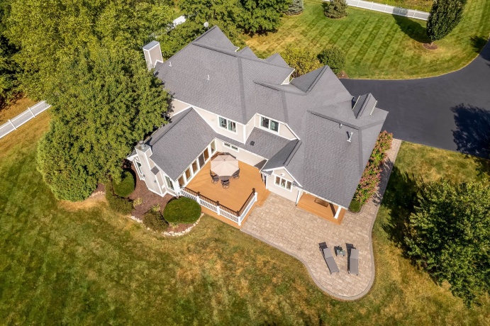 8551 Rote, ROCKFORD, Illinois 61107, 4 Bedrooms Bedrooms, ,3 BathroomsBathrooms,House,For Sale,Rote,202506194