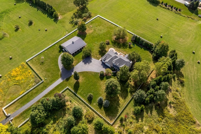 8551 Rote, ROCKFORD, Illinois 61107, 4 Bedrooms Bedrooms, ,3 BathroomsBathrooms,House,For Sale,Rote,202506194