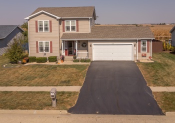 706 Hewitt, FORRESTON, Illinois 61030, 3 Bedrooms Bedrooms, ,3 BathroomsBathrooms,House,For Sale,Hewitt,202506195