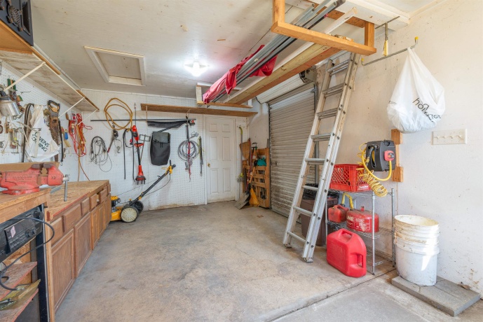 706 Hewitt, FORRESTON, Illinois 61030, 3 Bedrooms Bedrooms, ,3 BathroomsBathrooms,House,For Sale,Hewitt,202506195