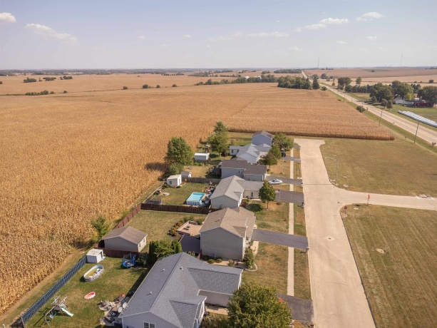 706 Hewitt, FORRESTON, Illinois 61030, 3 Bedrooms Bedrooms, ,3 BathroomsBathrooms,House,For Sale,Hewitt,202506195