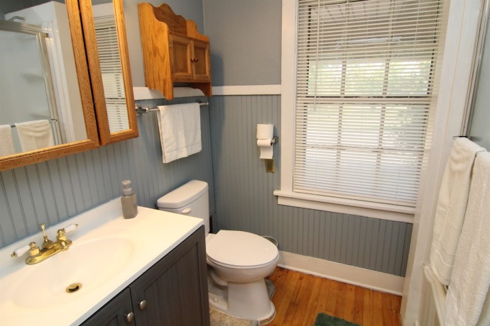 8119 Main, ROCKFORD, Illinois 61102, 3 Bedrooms Bedrooms, ,2 BathroomsBathrooms,House,For Sale,Main,202506197