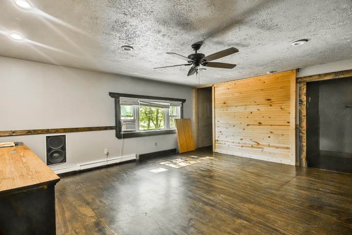 3579 South bend, ROCKFORD, Illinois 61109, 4 Bedrooms Bedrooms, ,2 BathroomsBathrooms,House,For Sale,South bend,202506201