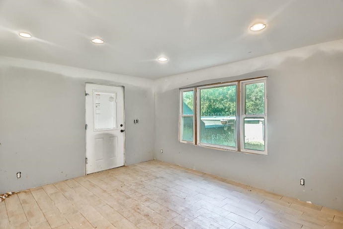 3579 South bend, ROCKFORD, Illinois 61109, 4 Bedrooms Bedrooms, ,2 BathroomsBathrooms,House,For Sale,South bend,202506201