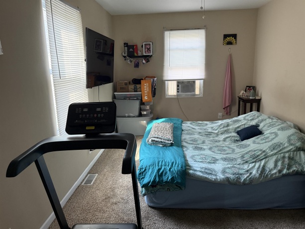 109 Main, HOLCOMB, Illinois 61043, ,3 - 4 Units,For Sale,Main,202506215