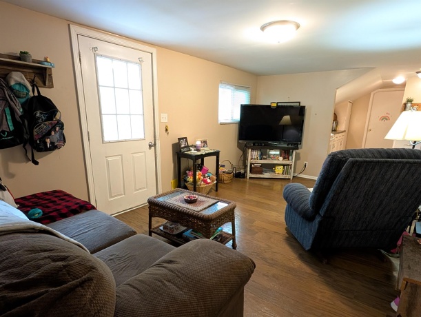 109 Main, HOLCOMB, Illinois 61043, ,3 - 4 Units,For Sale,Main,202506215