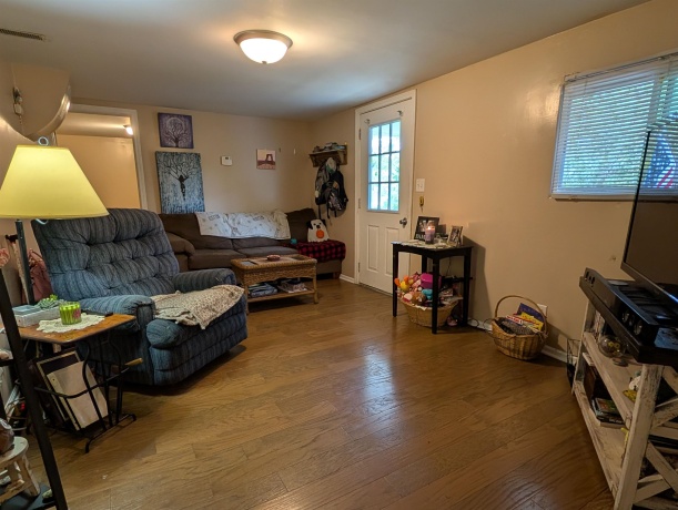 109 Main, HOLCOMB, Illinois 61043, ,3 - 4 Units,For Sale,Main,202506215