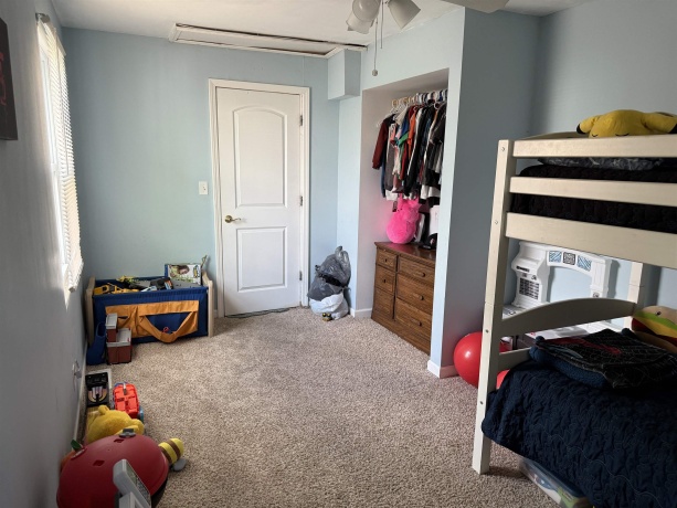 109 Main, HOLCOMB, Illinois 61043, ,3 - 4 Units,For Sale,Main,202506215