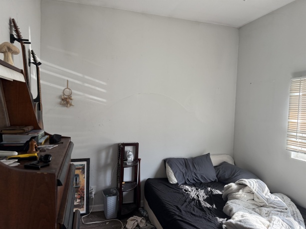 109 Main, HOLCOMB, Illinois 61043, ,3 - 4 Units,For Sale,Main,202506215