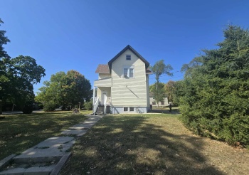 210 Avon, ROCKFORD, Illinois 61101, ,3 - 4 Units,For Sale,Avon,202506056
