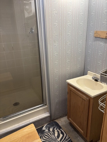 3419 GREENDALE, ROCKFORD, Illinois 61109, 3 Bedrooms Bedrooms, ,1 BathroomBathrooms,House,For Sale,GREENDALE,202506223