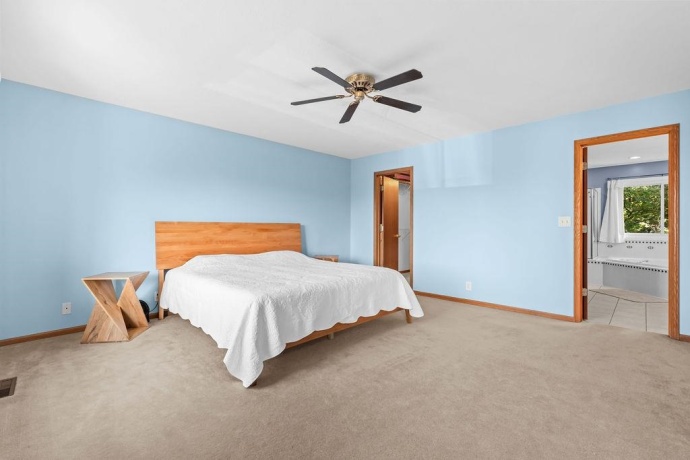 2640 SIOUX, ROCKFORD, Illinois 61109, 4 Bedrooms Bedrooms, ,3 BathroomsBathrooms,House,For Sale,SIOUX,202506228