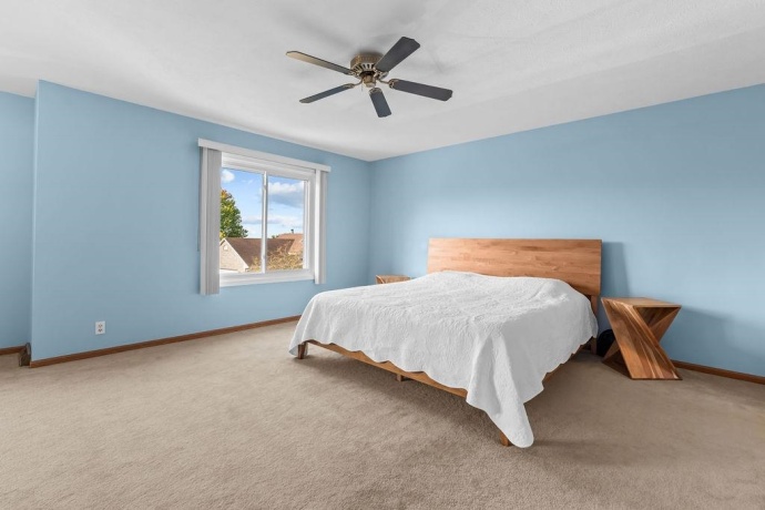 2640 SIOUX, ROCKFORD, Illinois 61109, 4 Bedrooms Bedrooms, ,3 BathroomsBathrooms,House,For Sale,SIOUX,202506228