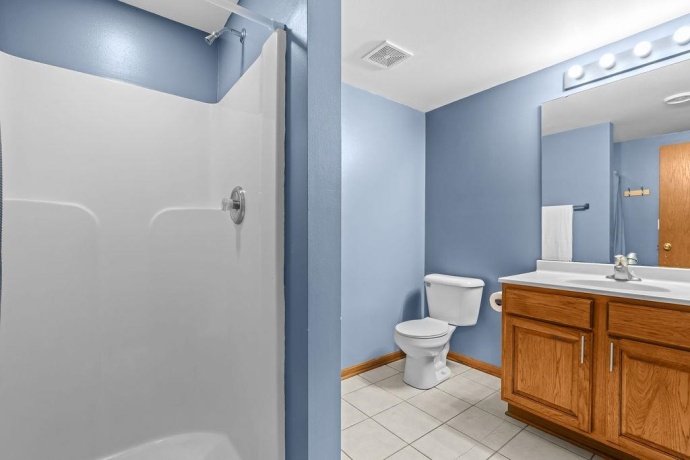 2640 SIOUX, ROCKFORD, Illinois 61109, 4 Bedrooms Bedrooms, ,3 BathroomsBathrooms,House,For Sale,SIOUX,202506228