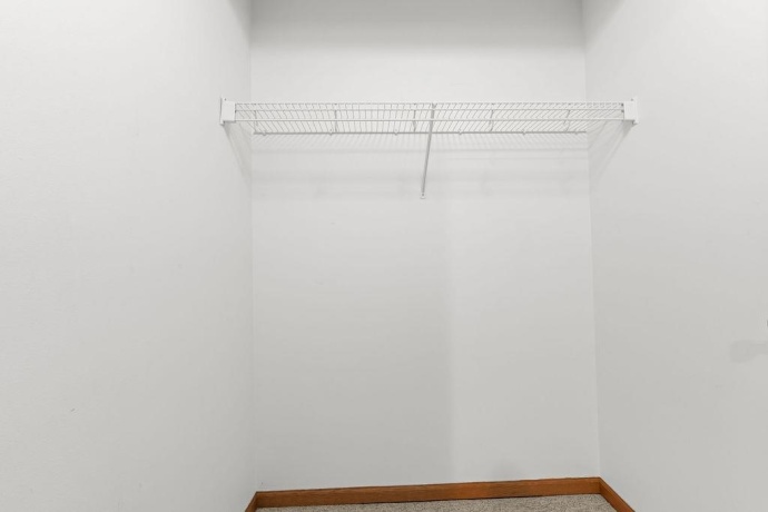 2640 SIOUX, ROCKFORD, Illinois 61109, 4 Bedrooms Bedrooms, ,3 BathroomsBathrooms,House,For Sale,SIOUX,202506228