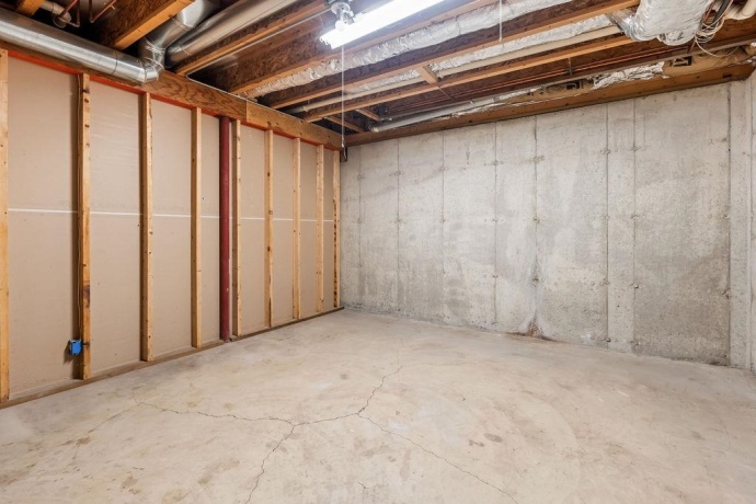 2640 SIOUX, ROCKFORD, Illinois 61109, 4 Bedrooms Bedrooms, ,3 BathroomsBathrooms,House,For Sale,SIOUX,202506228