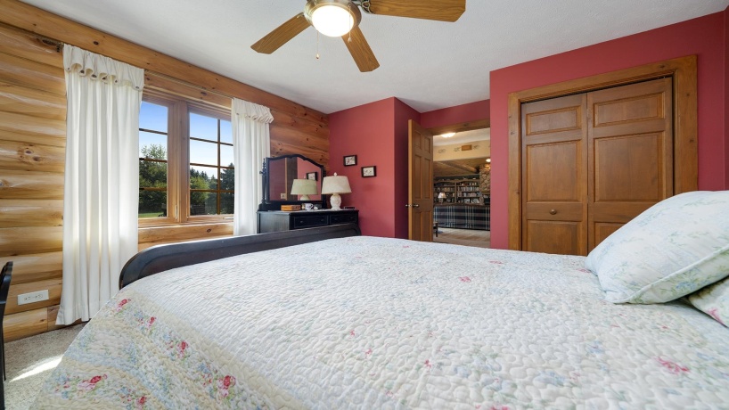 5810 Lightsville, LEAF RIVER, Illinois 61047, 3 Bedrooms Bedrooms, ,3 BathroomsBathrooms,House,For Sale,Lightsville,202506231