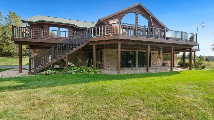 5810 Lightsville, LEAF RIVER, Illinois 61047, 3 Bedrooms Bedrooms, ,3 BathroomsBathrooms,House,For Sale,Lightsville,202506231