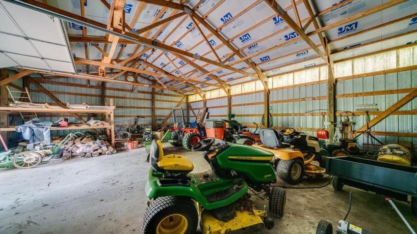 5810 Lightsville, LEAF RIVER, Illinois 61047, 3 Bedrooms Bedrooms, ,3 BathroomsBathrooms,House,For Sale,Lightsville,202506231