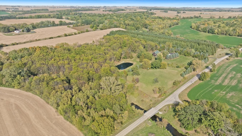 5810 Lightsville, LEAF RIVER, Illinois 61047, 3 Bedrooms Bedrooms, ,3 BathroomsBathrooms,House,For Sale,Lightsville,202506231