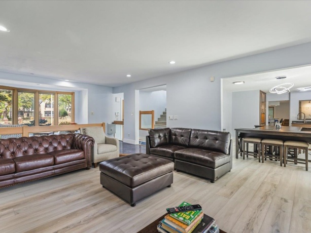 1953 Harlem, ROCKFORD, Illinois 61103, 4 Bedrooms Bedrooms, ,4 BathroomsBathrooms,House,For Sale,Harlem,202506235