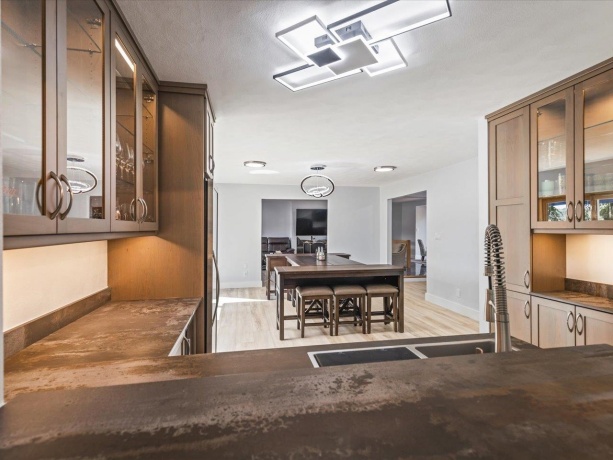 1953 Harlem, ROCKFORD, Illinois 61103, 4 Bedrooms Bedrooms, ,4 BathroomsBathrooms,House,For Sale,Harlem,202506235