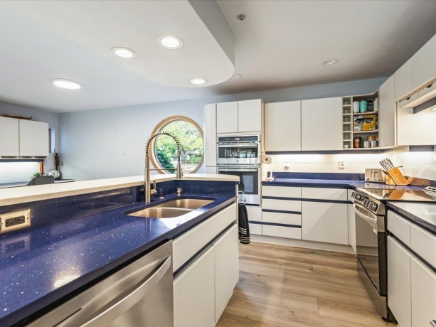 1953 Harlem, ROCKFORD, Illinois 61103, 4 Bedrooms Bedrooms, ,4 BathroomsBathrooms,House,For Sale,Harlem,202506235