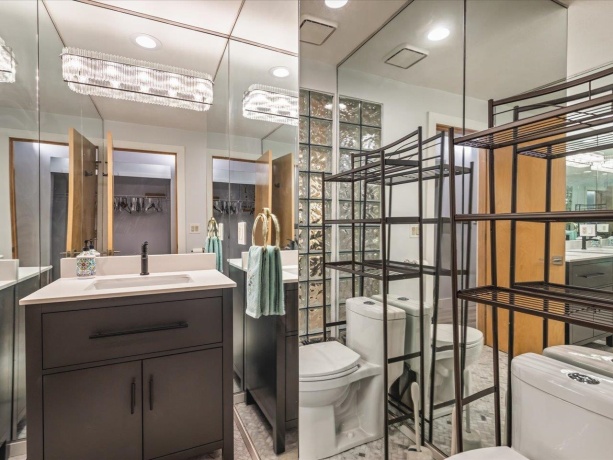 1953 Harlem, ROCKFORD, Illinois 61103, 4 Bedrooms Bedrooms, ,4 BathroomsBathrooms,House,For Sale,Harlem,202506235