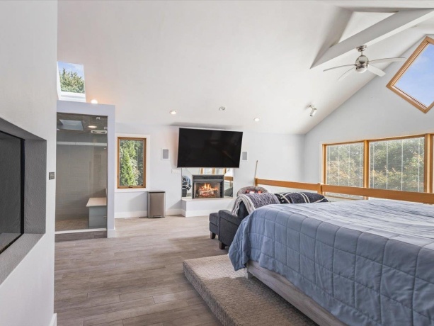 1953 Harlem, ROCKFORD, Illinois 61103, 4 Bedrooms Bedrooms, ,4 BathroomsBathrooms,House,For Sale,Harlem,202506235