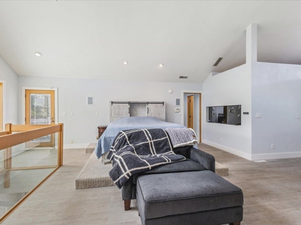 1953 Harlem, ROCKFORD, Illinois 61103, 4 Bedrooms Bedrooms, ,4 BathroomsBathrooms,House,For Sale,Harlem,202506235