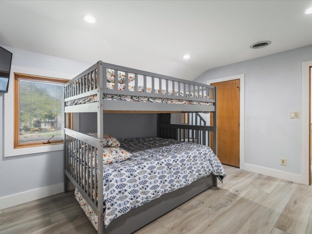 1953 Harlem, ROCKFORD, Illinois 61103, 4 Bedrooms Bedrooms, ,4 BathroomsBathrooms,House,For Sale,Harlem,202506235