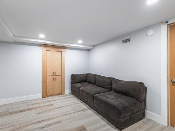 1953 Harlem, ROCKFORD, Illinois 61103, 4 Bedrooms Bedrooms, ,4 BathroomsBathrooms,House,For Sale,Harlem,202506235