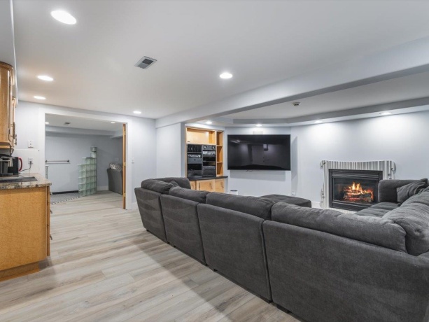 1953 Harlem, ROCKFORD, Illinois 61103, 4 Bedrooms Bedrooms, ,4 BathroomsBathrooms,House,For Sale,Harlem,202506235