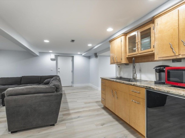 1953 Harlem, ROCKFORD, Illinois 61103, 4 Bedrooms Bedrooms, ,4 BathroomsBathrooms,House,For Sale,Harlem,202506235