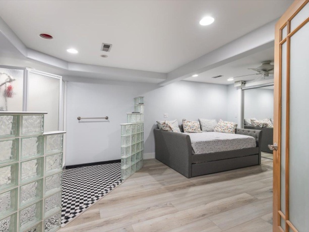 1953 Harlem, ROCKFORD, Illinois 61103, 4 Bedrooms Bedrooms, ,4 BathroomsBathrooms,House,For Sale,Harlem,202506235