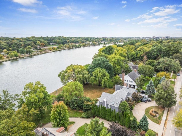 1953 Harlem, ROCKFORD, Illinois 61103, 4 Bedrooms Bedrooms, ,4 BathroomsBathrooms,House,For Sale,Harlem,202506235