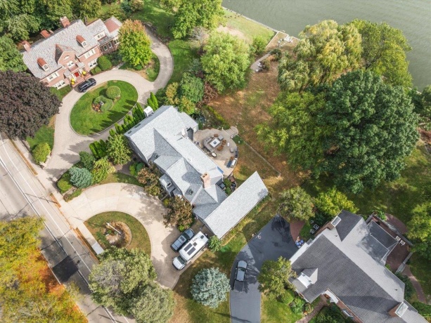 1953 Harlem, ROCKFORD, Illinois 61103, 4 Bedrooms Bedrooms, ,4 BathroomsBathrooms,House,For Sale,Harlem,202506235