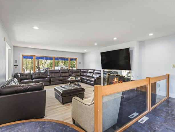 1953 Harlem, ROCKFORD, Illinois 61103, 4 Bedrooms Bedrooms, ,4 BathroomsBathrooms,House,For Sale,Harlem,202506235