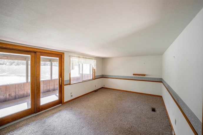 15361 Bluff, SOUTH BELOIT, Illinois 61080, 3 Bedrooms Bedrooms, ,2 BathroomsBathrooms,House,For Sale,Bluff,202506236