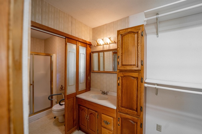 15361 Bluff, SOUTH BELOIT, Illinois 61080, 3 Bedrooms Bedrooms, ,2 BathroomsBathrooms,House,For Sale,Bluff,202506236